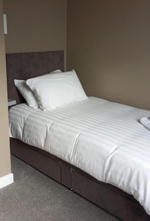 The Skye Bridge Hotel 카일 외부 사진