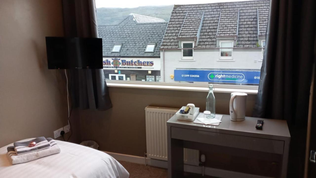 The Skye Bridge Hotel 카일 외부 사진